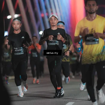Runner Photo 6247584