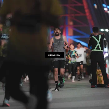 Runner Photo 6247590