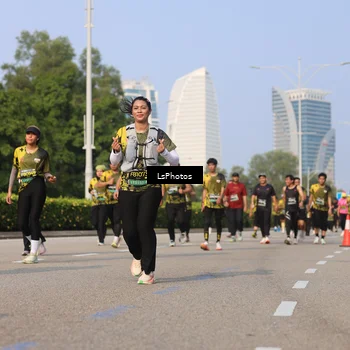 Runner Photo 6247591
