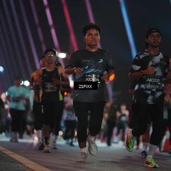 Runner Photo 6247602