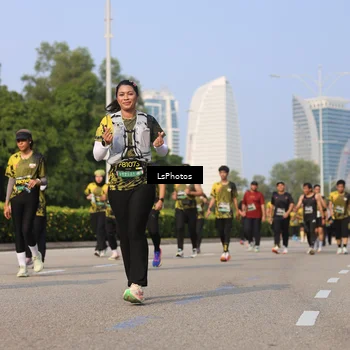 Runner Photo 6247658