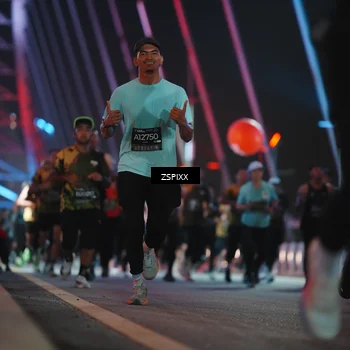 Runner Photo 6247709