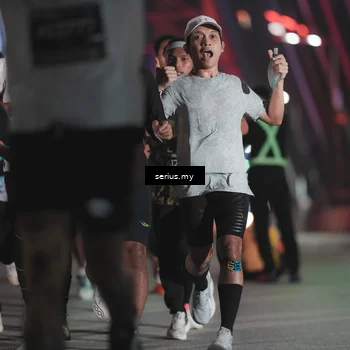 Runner Photo 6247779