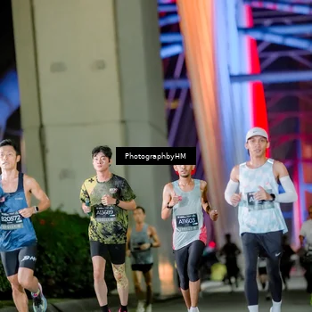 Runner Photo 6247784