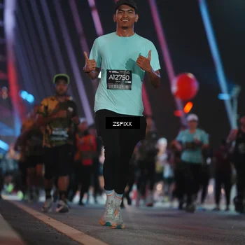 Runner Photo 6247789