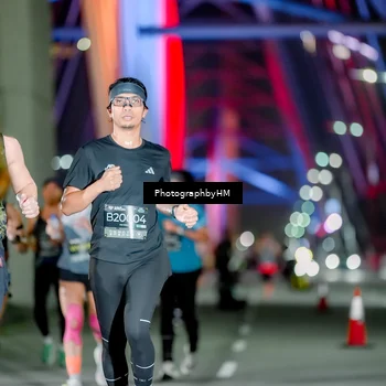 Runner Photo 6247809