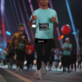 Runner Photo 6247812
