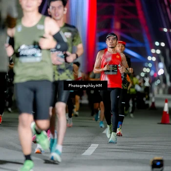 Runner Photo 6247818