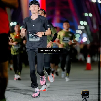 Runner Photo 6247847