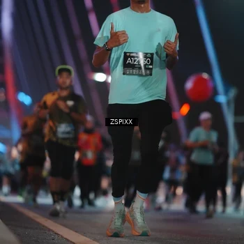 Runner Photo 6247854