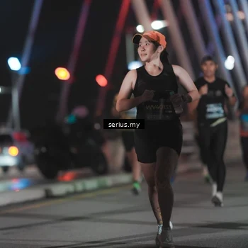 Runner Photo 6247855