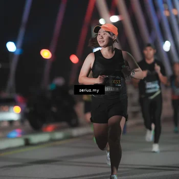 Runner Photo 6247873