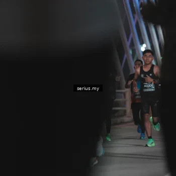 Runner Photo 6247894