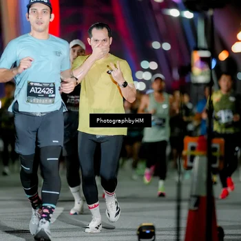 Runner Photo 6247930