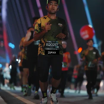 Runner Photo 6247935