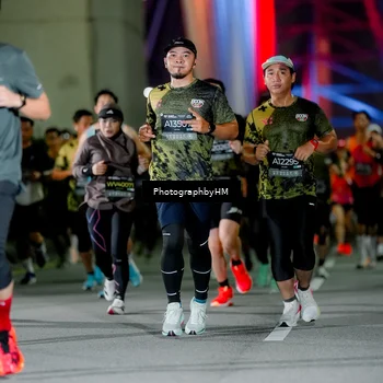 Runner Photo 6247999