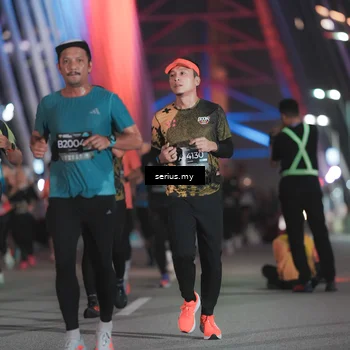 Runner Photo 6248013