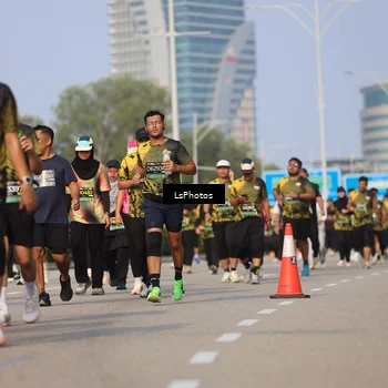 Runner Photo 6248032