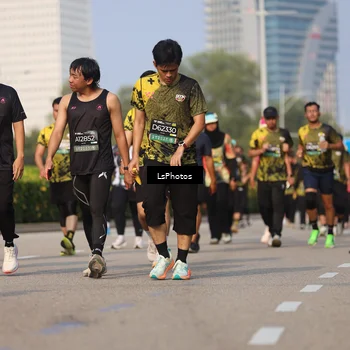 Runner Photo 6248037