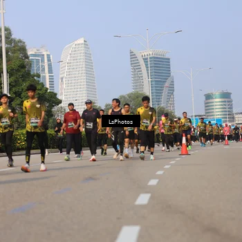 Runner Photo 6248053