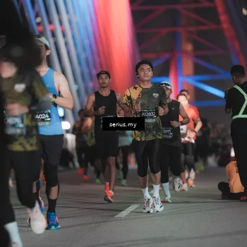 Runner Photo 6248059