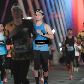 Runner Photo 6248071