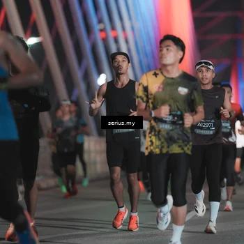 Runner Photo 6248085