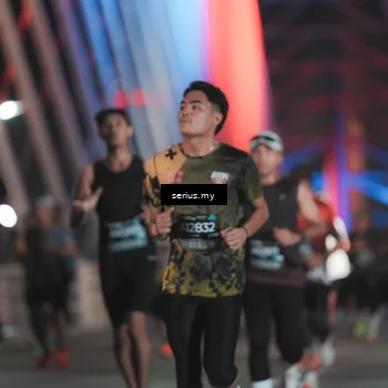 Runner Photo 6248089
