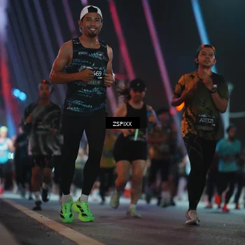 Runner Photo 6248108