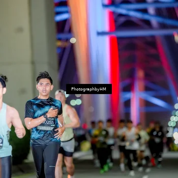Runner Photo 6248121