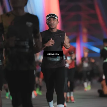 Runner Photo 6248125
