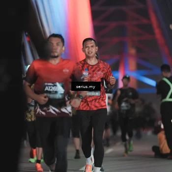 Runner Photo 6248156