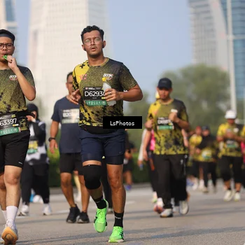 Runner Photo 6248189