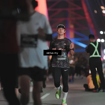 Runner Photo 6248191