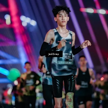 Runner Photo 6248285