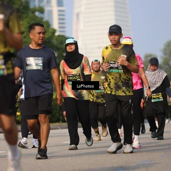 Runner Photo 6248316