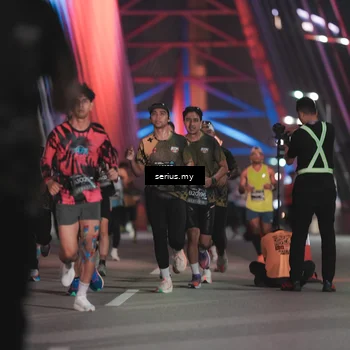 Runner Photo 6248329