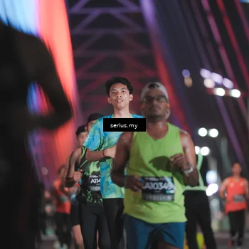 Runner Photo 6248343