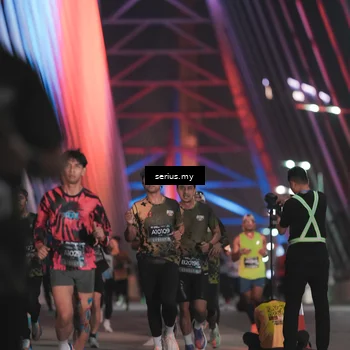 Runner Photo 6248354