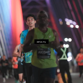 Runner Photo 6248358