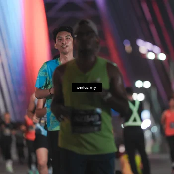 Runner Photo 6248369