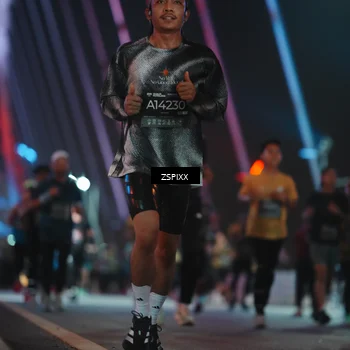 Runner Photo 6248370