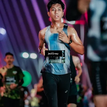 Runner Photo 6248399