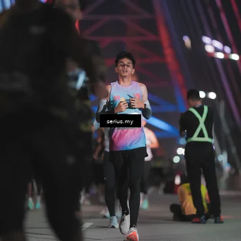 Runner Photo 6248429