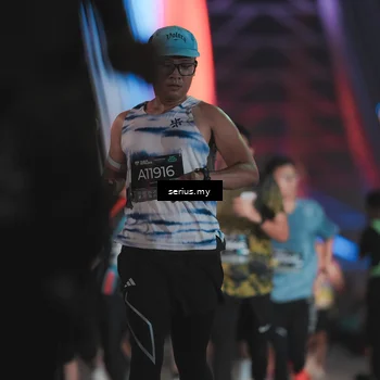 Runner Photo 6248490
