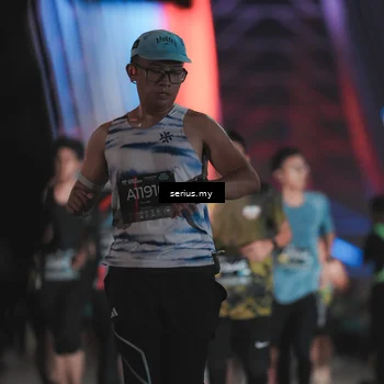 Runner Photo 6248505