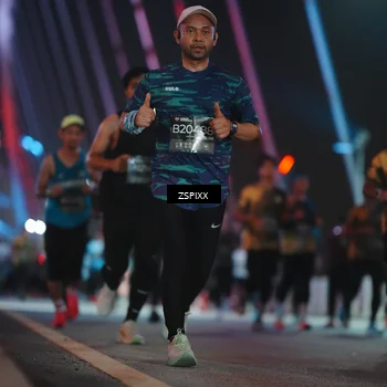 Runner Photo 6248515