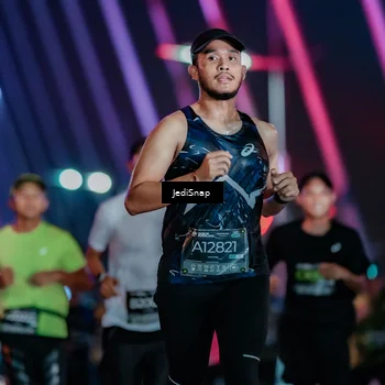 Runner Photo 6248539