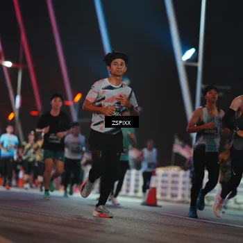 Runner Photo 6248669