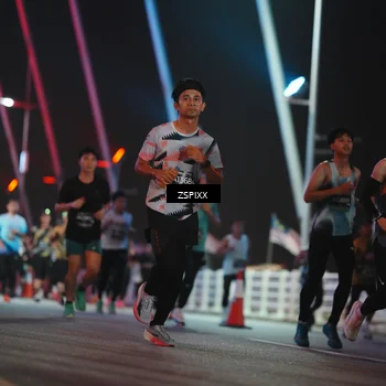 Runner Photo 6248682